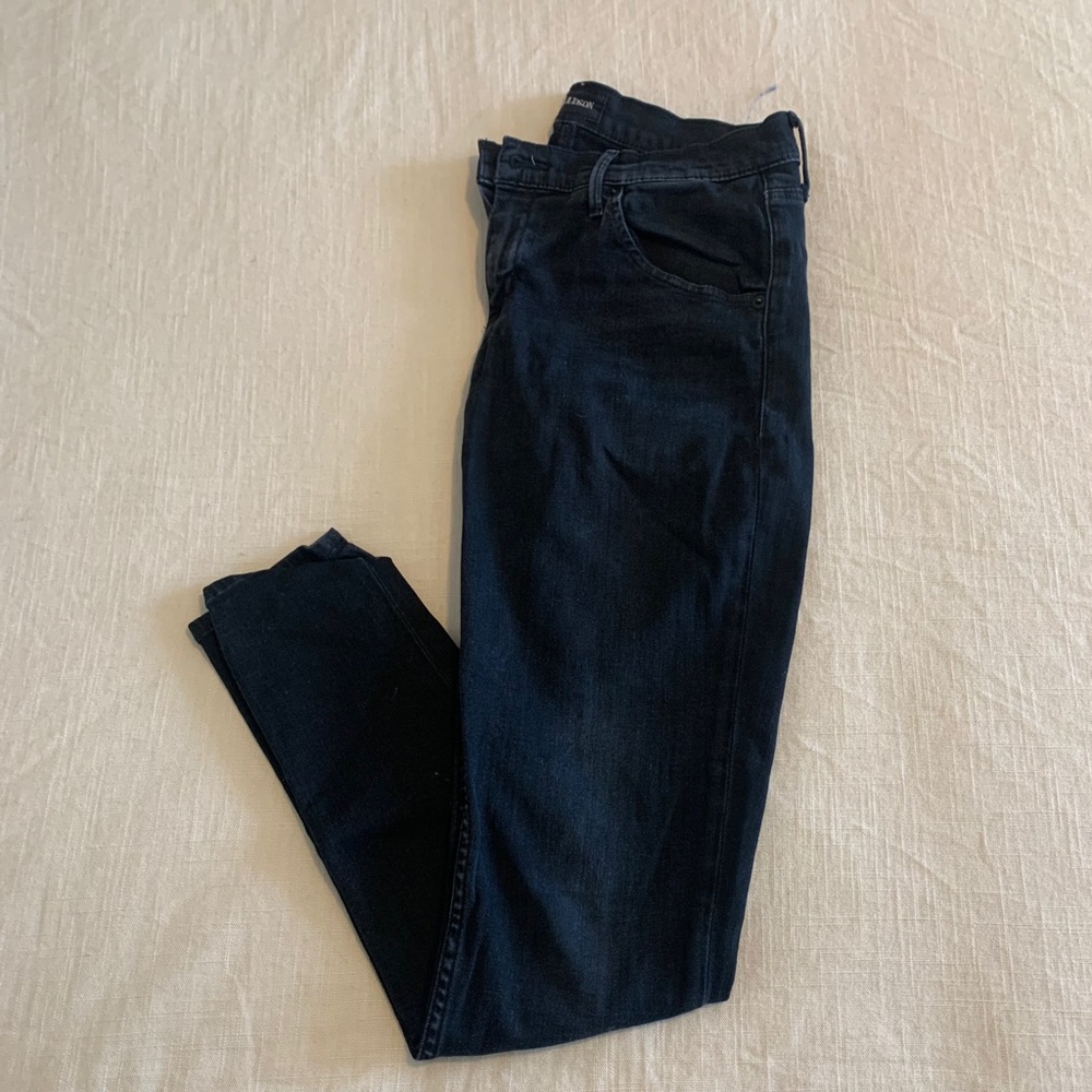 Black Hudson midrise Lydia jeans